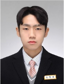 조우석