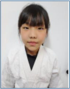 김다율
