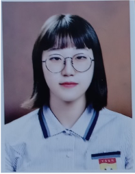 김지우