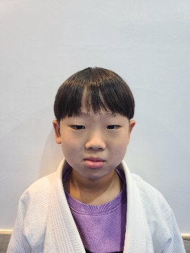 이연진