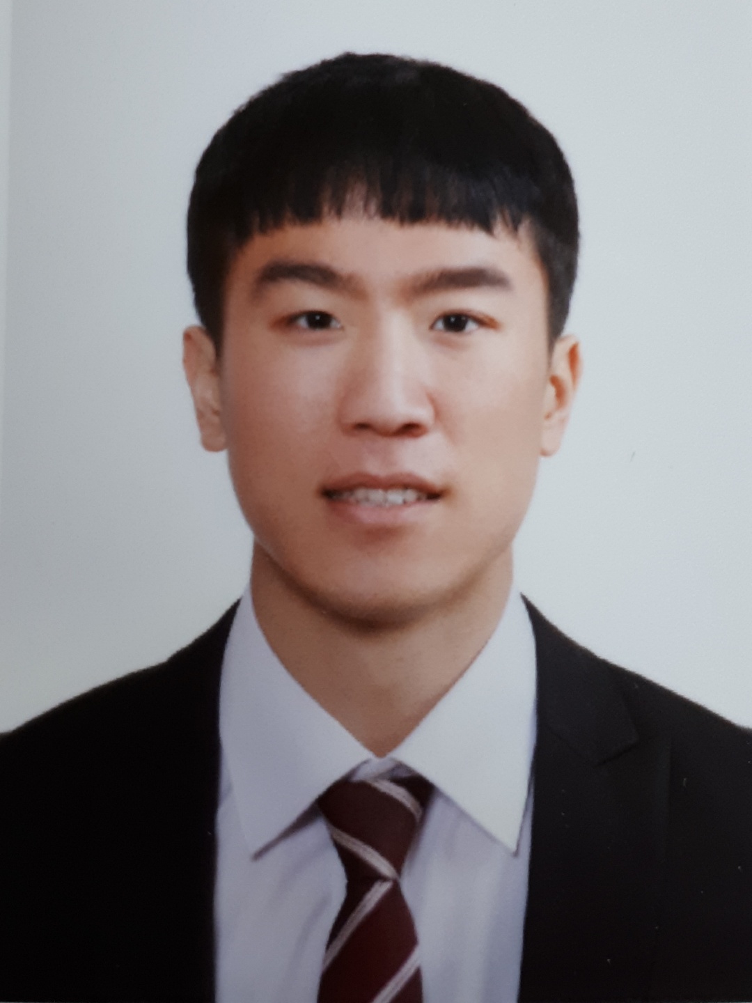 이우섭