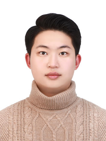김대웅