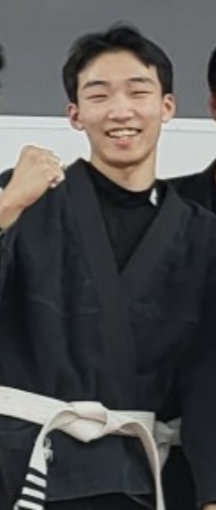 대학일반 공진혁