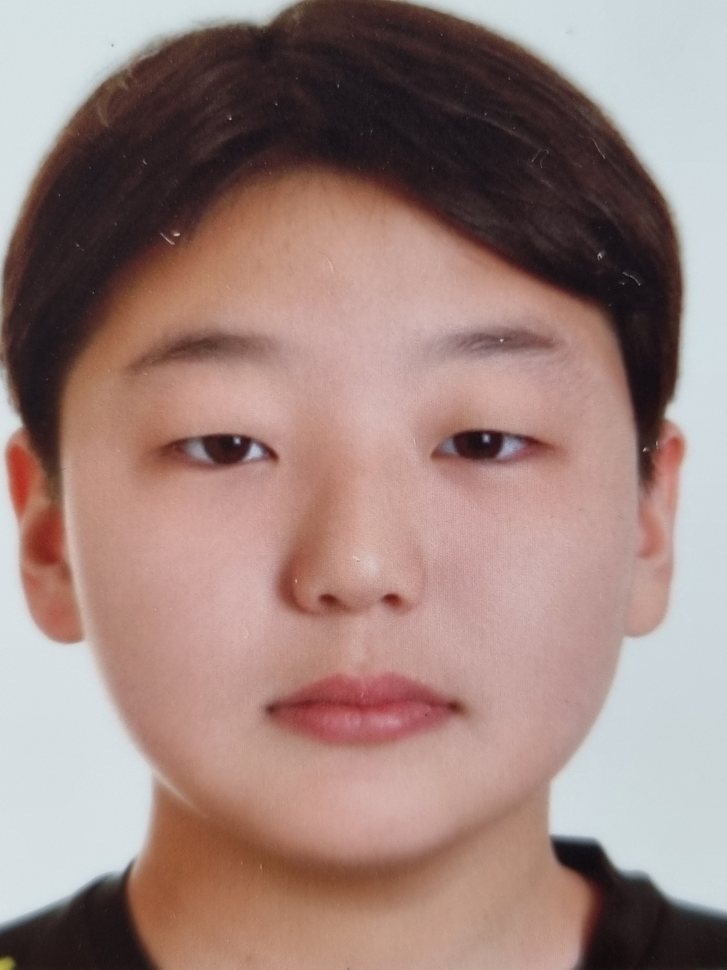 손유민